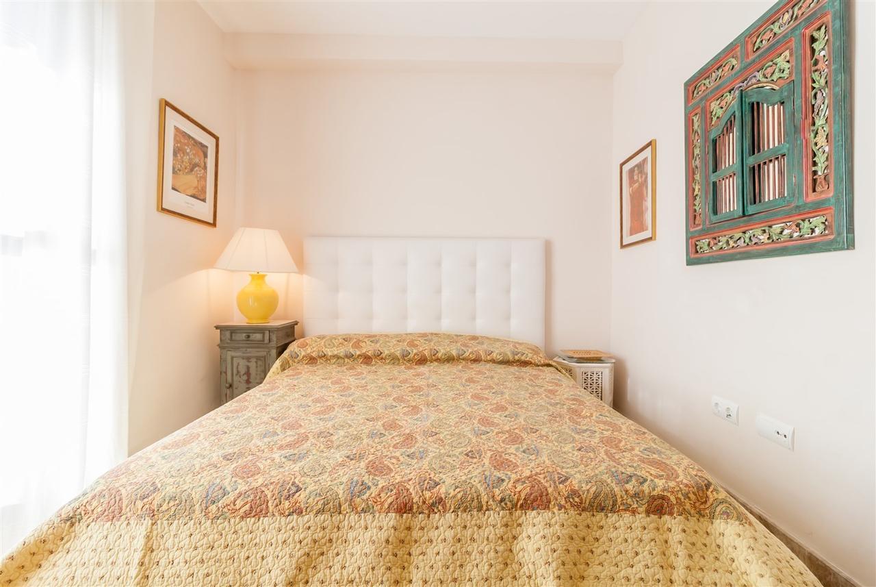 Golf Hill Estepona Canovas Екстер'єр фото