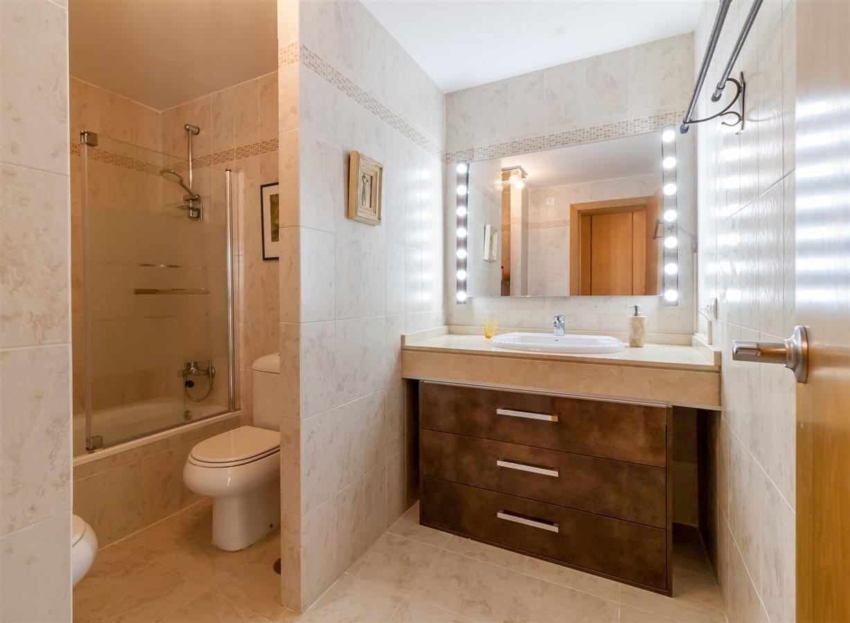 Golf Hill Estepona Canovas Екстер'єр фото